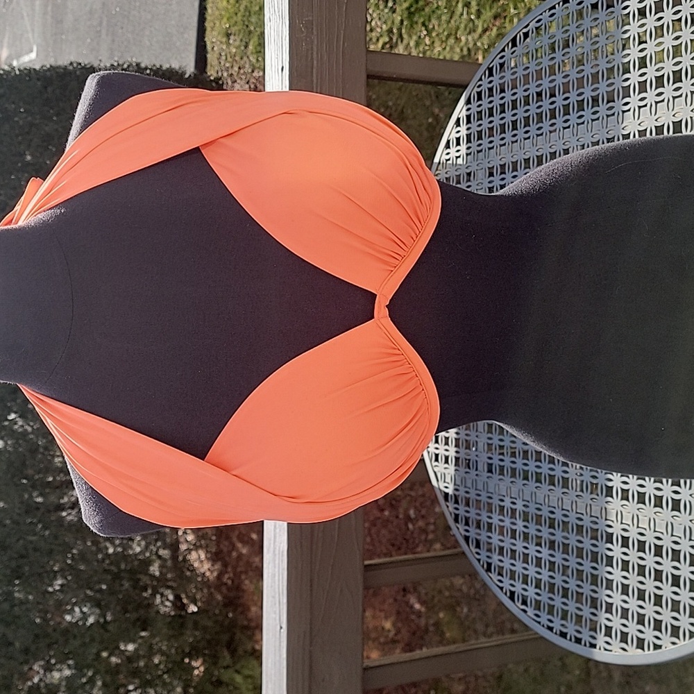 Venus Bathing suit top